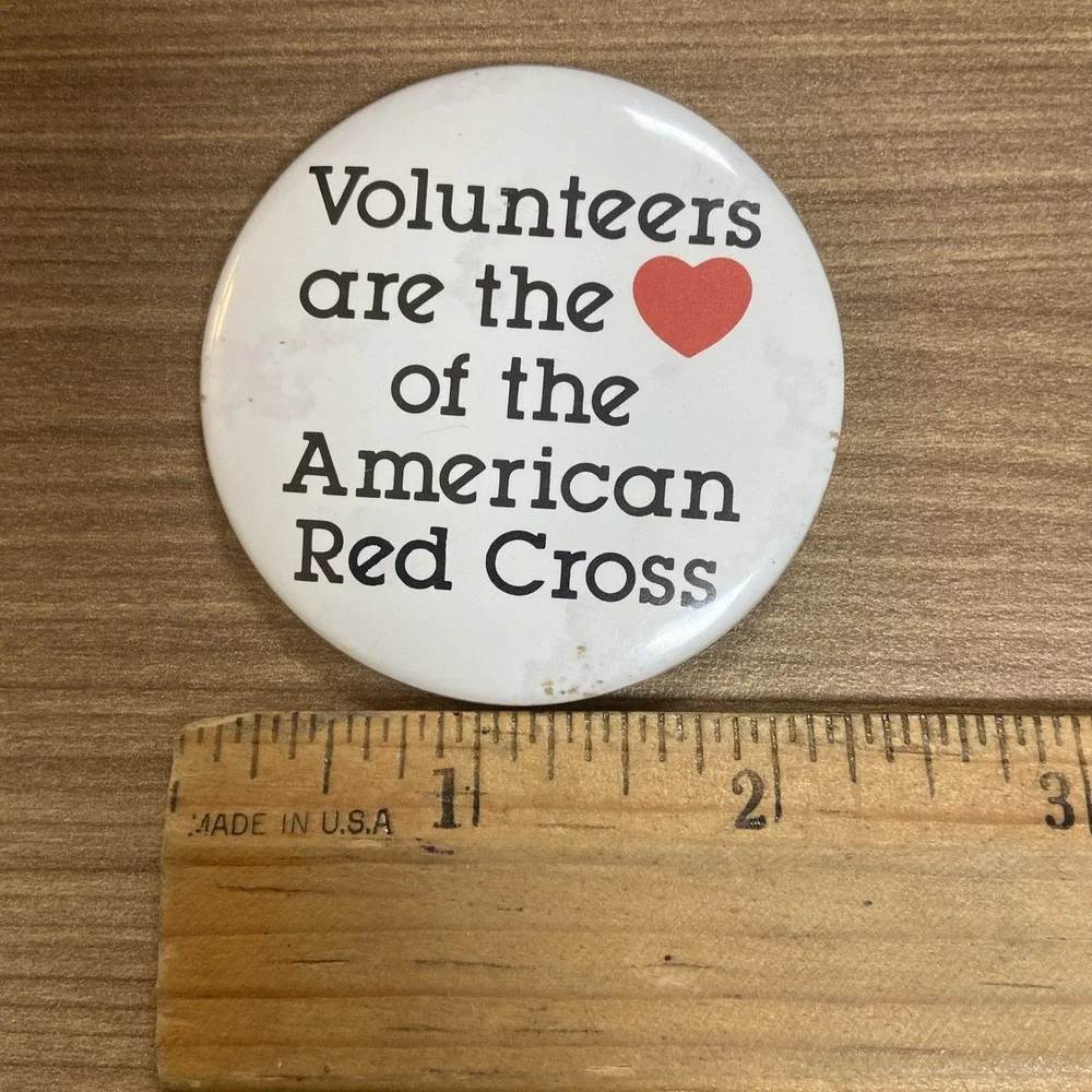 VTG Vintage Volunteers Are The Heart of the Red Cross Button‎ Pin Rare Stick Pin